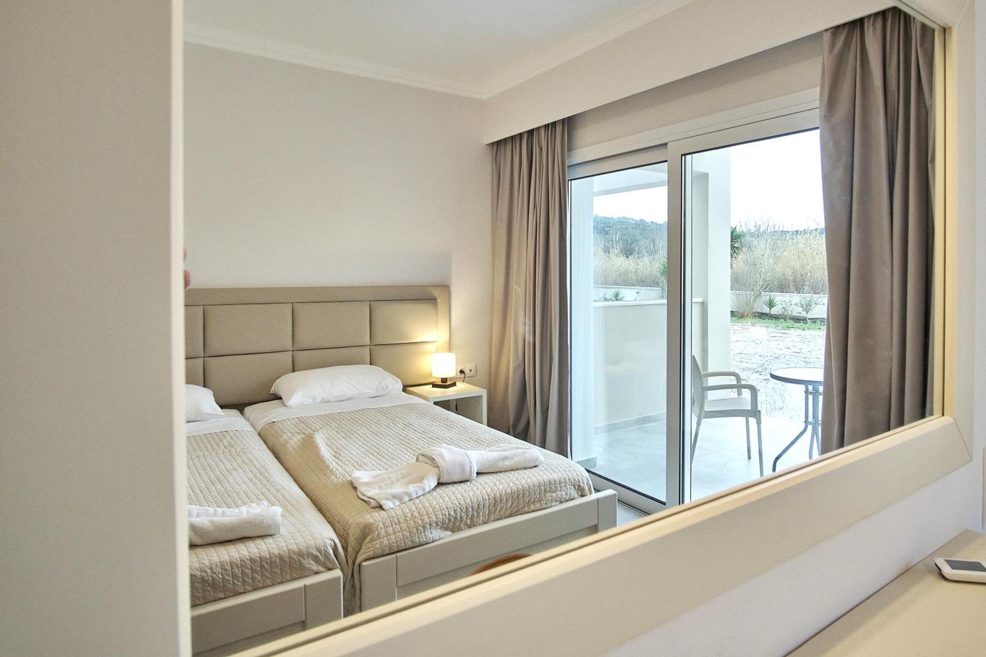 Sunny Corfu Appart hôtel Sidárion