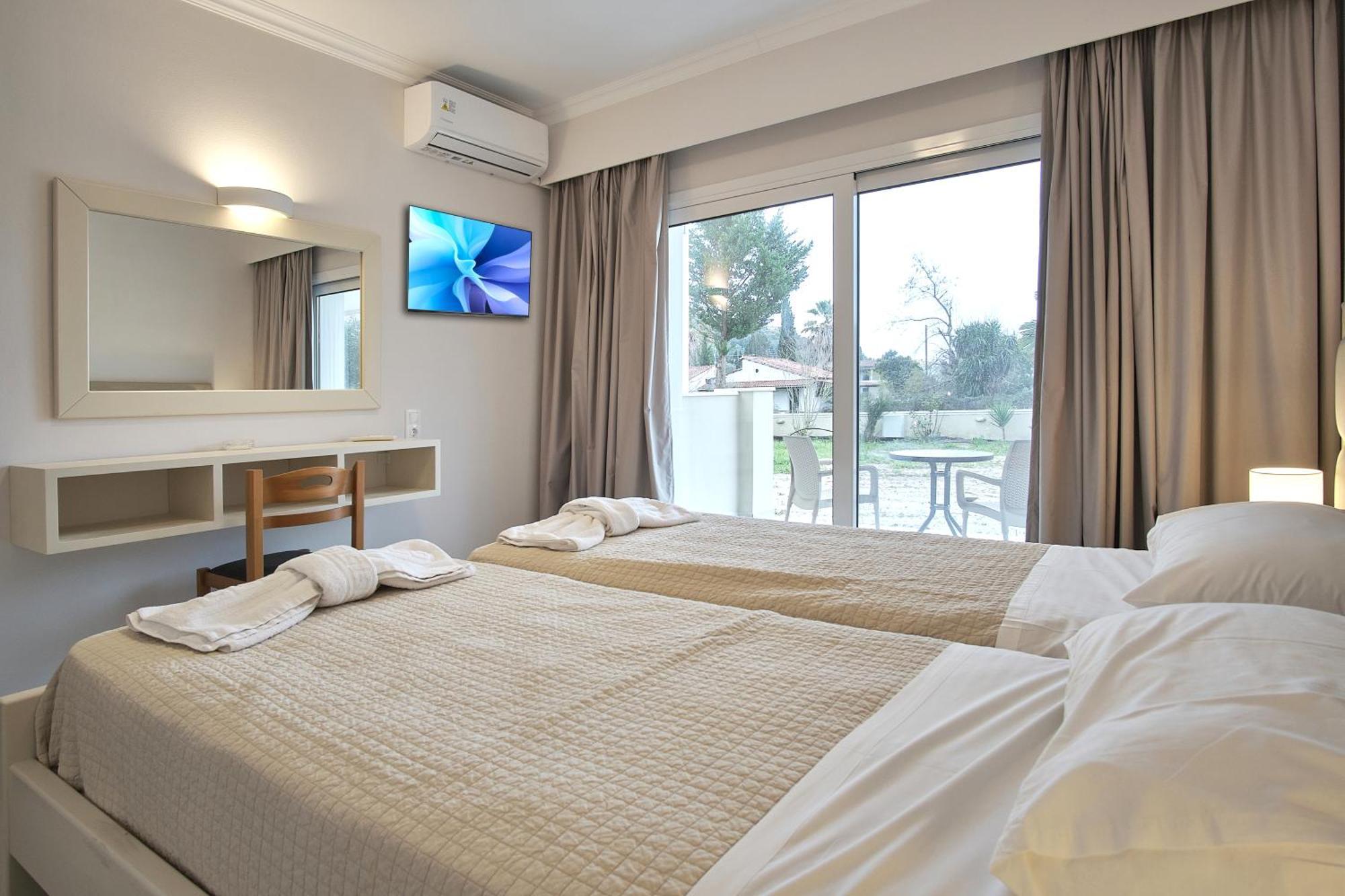 Sunny Corfu Appart hôtel Sidárion
